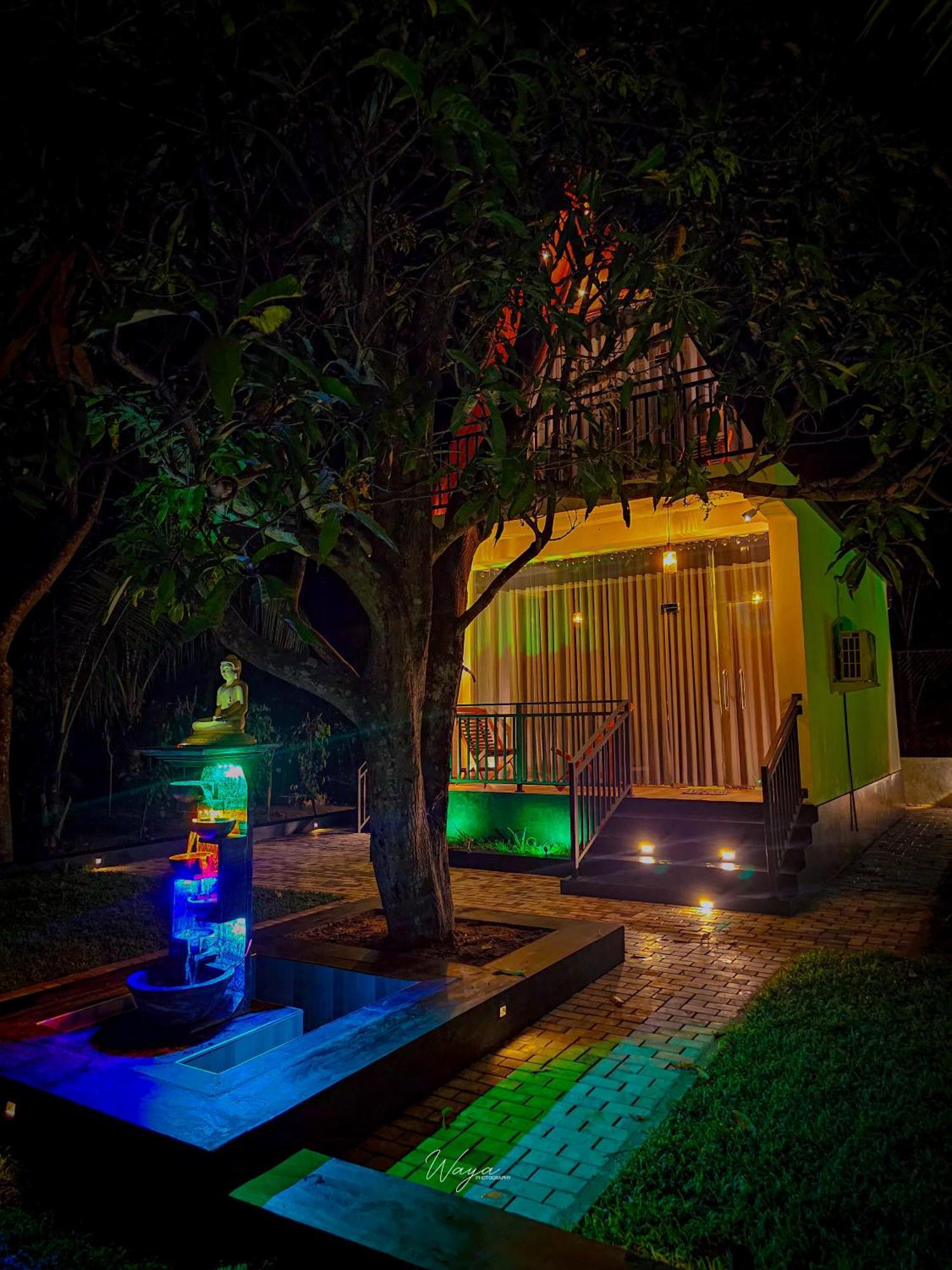 Residence Inn Udawalawe Exteriér fotografie